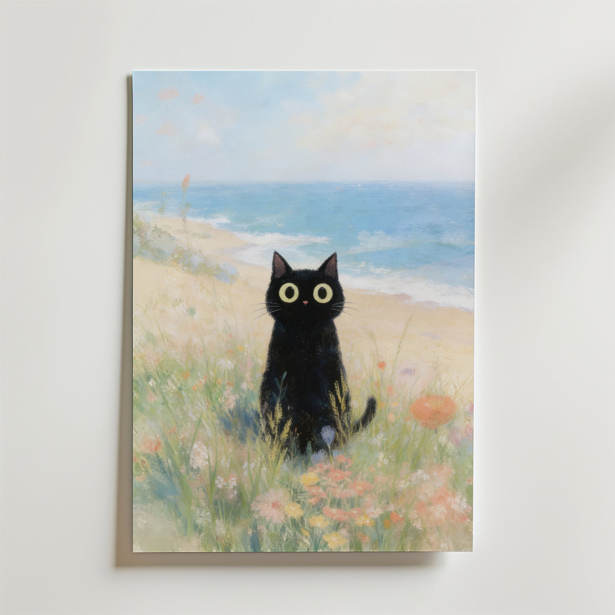 Seaside Meadow Cat – stilfullt konsttryck från Bozetto, tryckt på matt finpapper