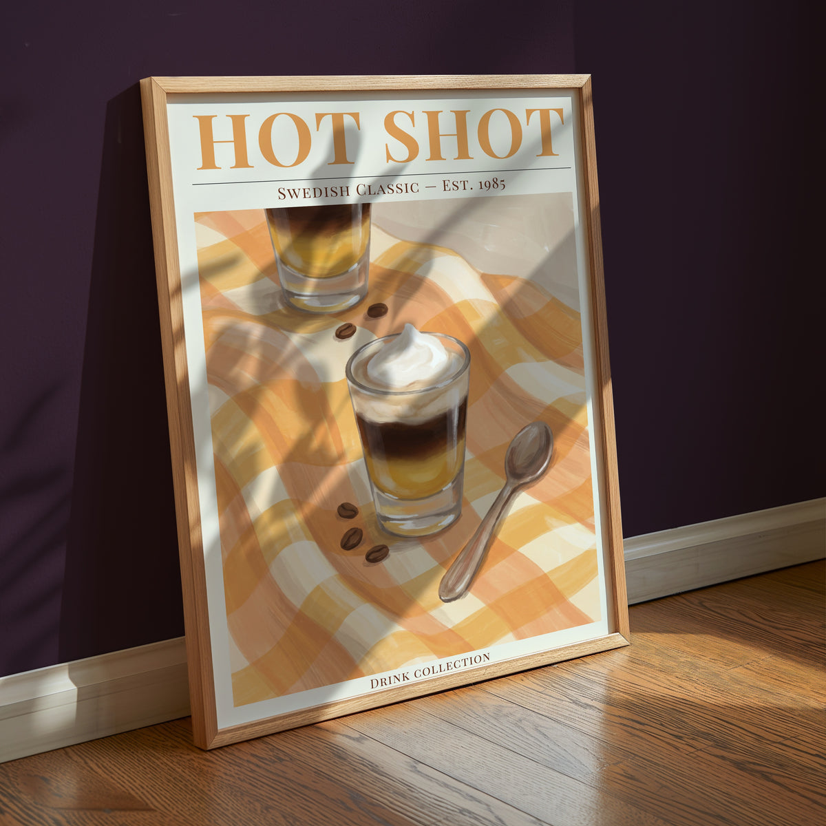 HOT SHOT affisch i minimalistiskt rum – Bozetto konsttryck i hög tryckkvalitet