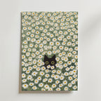Hidden in Green Bloom – stilfullt konsttryck från Bozetto, tryckt på matt finpapper