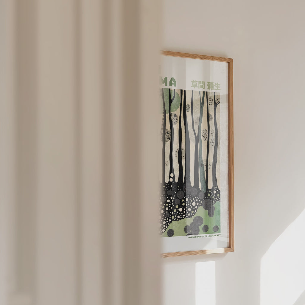Plakat Yayoi Kusamy „Szepczący las”
