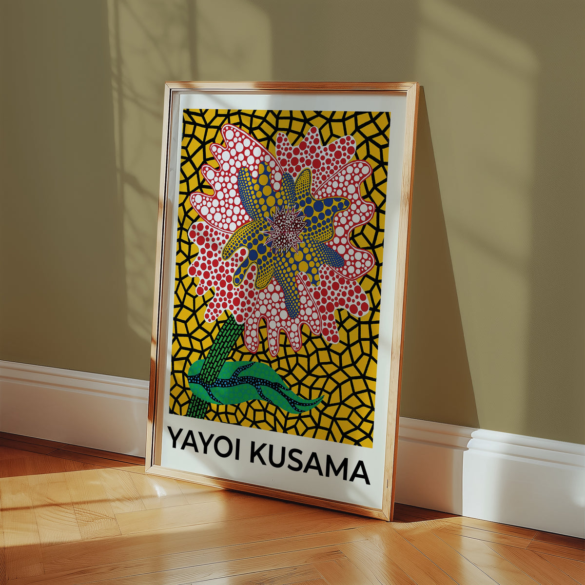 Yayoi Kusama Yellow Garden poster i inramad miljö på vägg – konsttryck från Bozetto i hög kvalitet