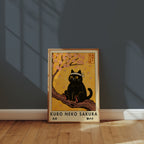Kuro Neko Sakura Cat poster inramad i modern inredning – Bozetto